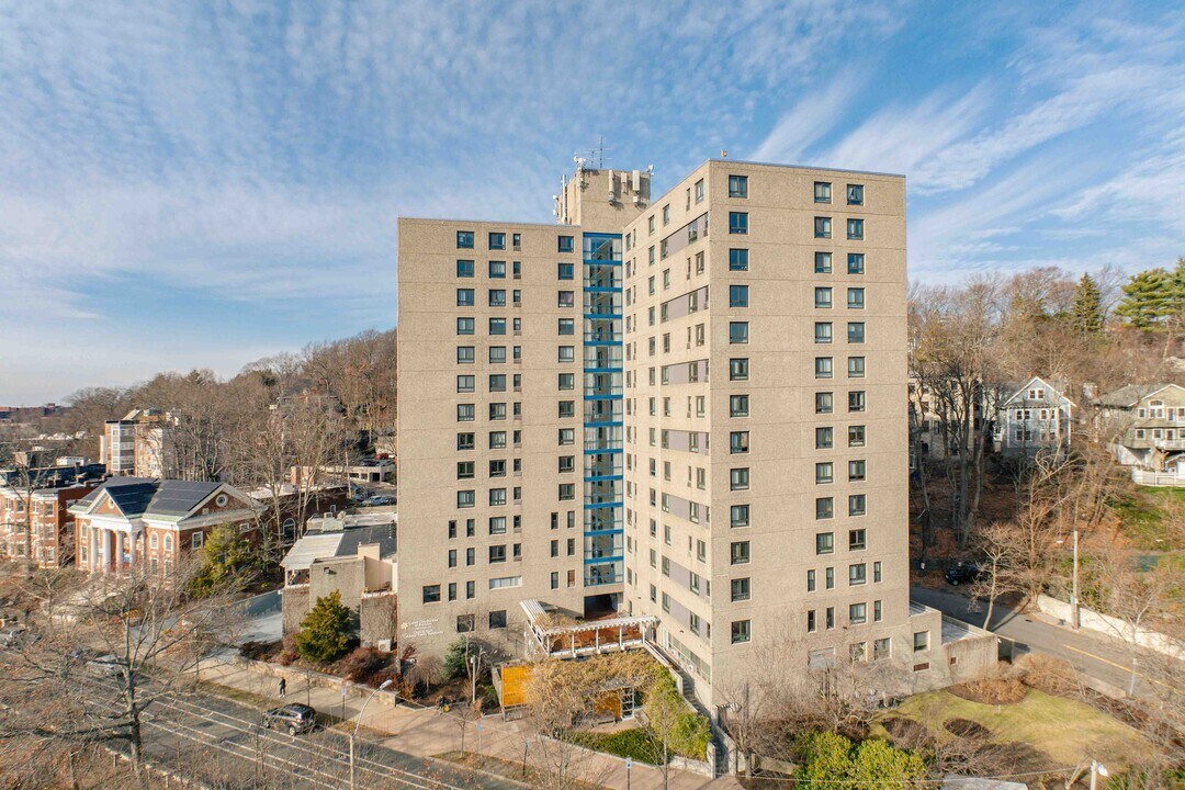 Diane and Mark Goldman Family Residences in Brookline, MA - Building Photo