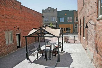 The Lofts at East Point in Suffolk, VA - Foto de edificio - Building Photo