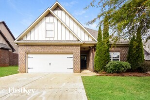 604 Round Rd in Alabaster, AL - Building Photo