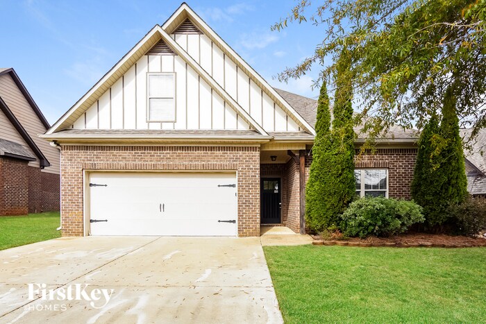 604 Round Rd in Alabaster, AL - Building Photo