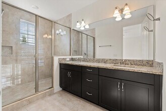 9829 Winnington St in Orlando, FL - Building Photo - Building Photo