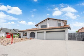 6320 Peppermill Dr in Las Vegas, NV - Building Photo - Building Photo