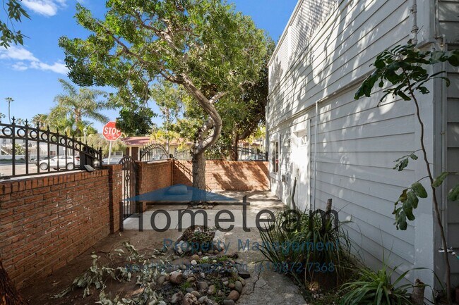 5082-92 Lotus St in San Diego, CA - Building Photo - Building Photo