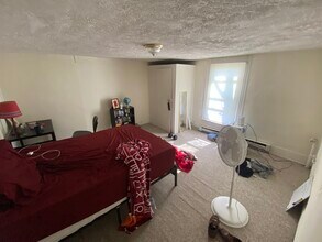 206 Giles Rd in Blacksburg, VA - Foto de edificio - Building Photo