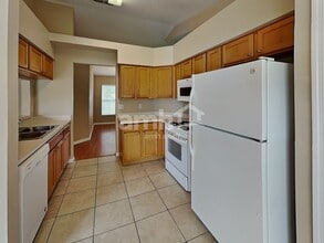 12131 Woodglen Cir in Clermont, FL - Building Photo - Building Photo