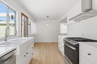 12935 Gilmore Ave in Los Angeles, CA - Building Photo - Building Photo