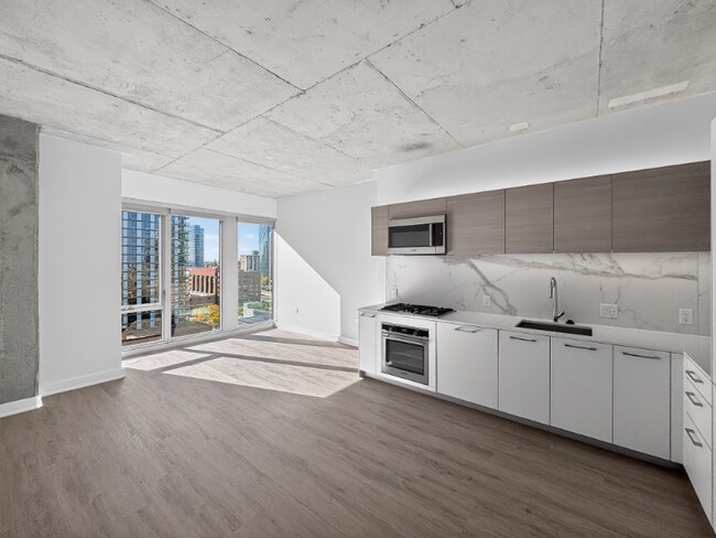 property at 167 N Desplaines St