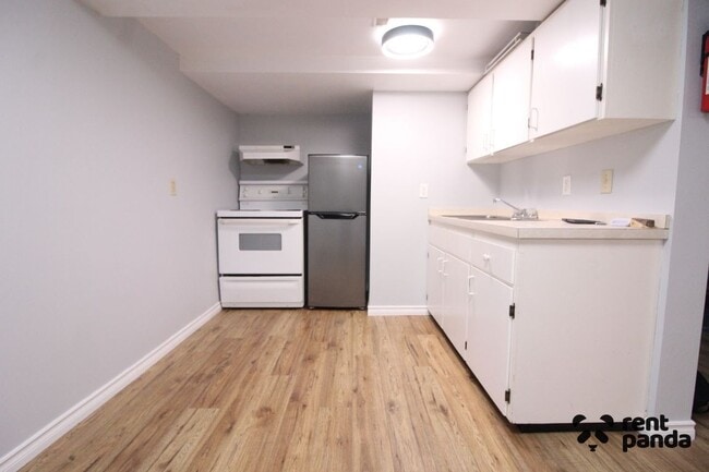 property at 96 Melvin Ave