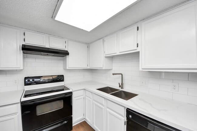 property at 3750 Tanglewilde St