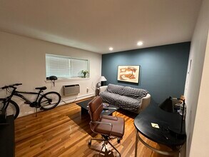 15 Euston Rd, Unit 6 in Boston, MA - Foto de edificio - Building Photo