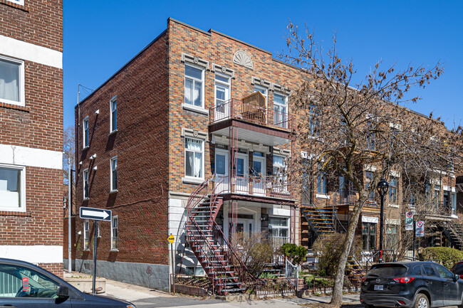 4855 Parthenais Rue