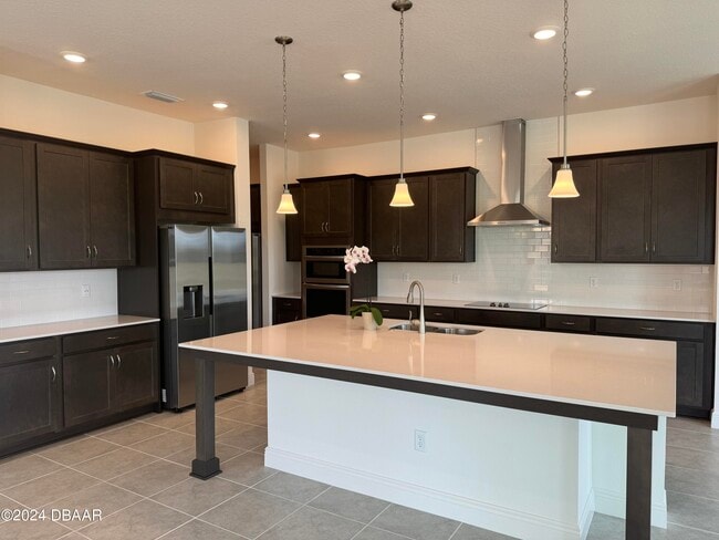 2005 Divot Dr in Daytona Beach, FL - Building Photo - Building Photo