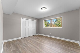 760 E North Broadway St in Lombard, IL - Building Photo - Building Photo