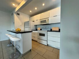 2830 NE 30th Pl in Fort Lauderdale, FL - Building Photo