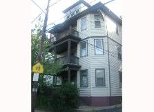 69 Raymond St in Providence, RI - Building Photo