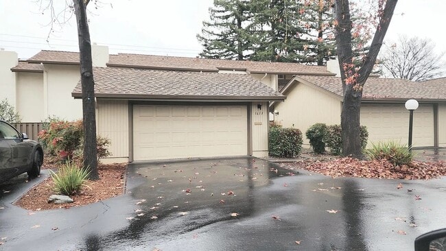 property at 1613 Countrywood Ct