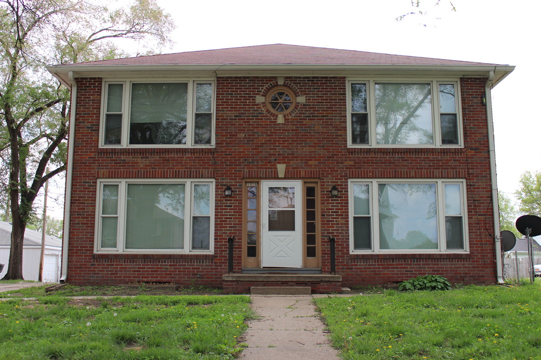 779 W 11th St in Fremont, NE - Building Photo