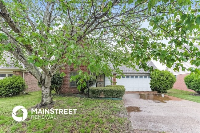 property at 1829 Black Bear Cir W