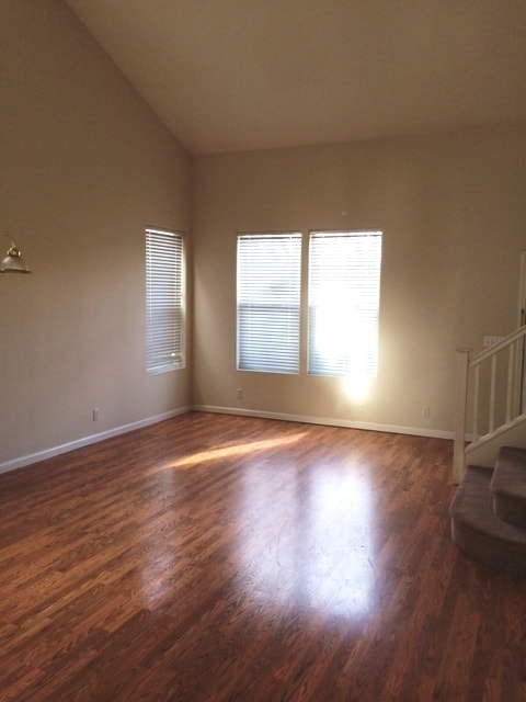 250 Santa Fe Dr in Gilroy, CA - Building Photo - Building Photo