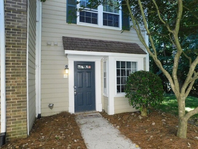 8221 Pineville-Matthews Rd
