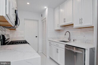 3701 5th St S in Arlington, VA - Building Photo - Building Photo