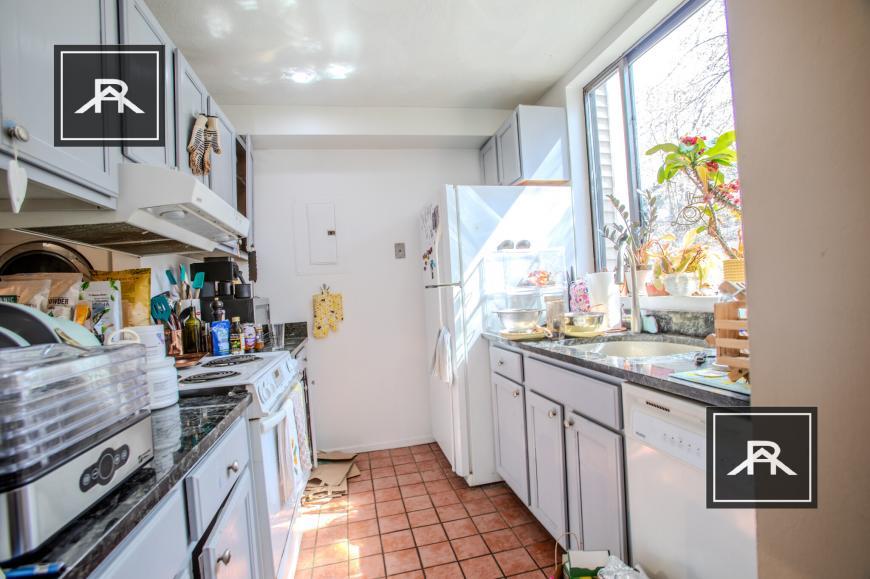 198 Allston St in Boston, MA - Building Photo