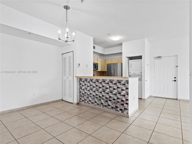 7260 NW 114th Ave in Doral, FL - Building Photo - Building Photo