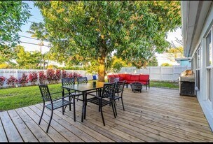 4721 W Park Rd in Hollywood, FL - Building Photo