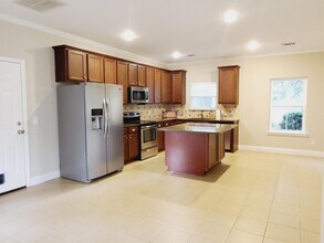 21 Hill Rd in Richmond Hill, GA - Building Photo - Building Photo