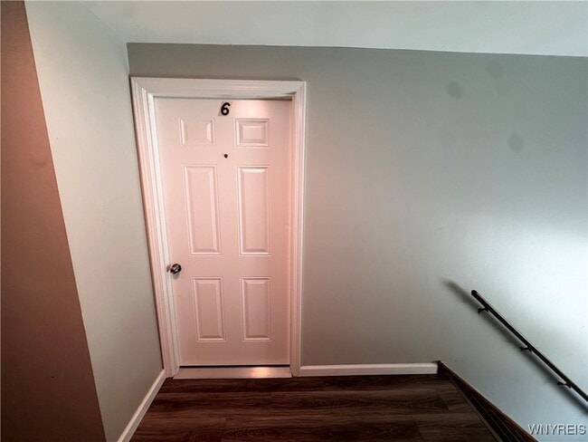 9049 Zito Dr in Niagara Falls, NY - Building Photo - Building Photo