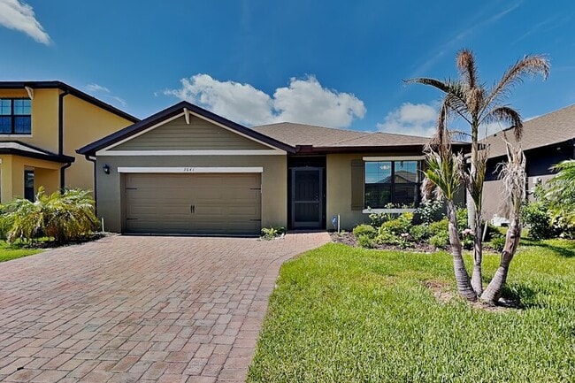 property at 3641 Peony Ct SE