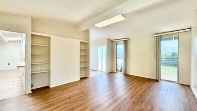 98-1204-1204 Pakalana St in Aiea, HI - Building Photo - Building Photo