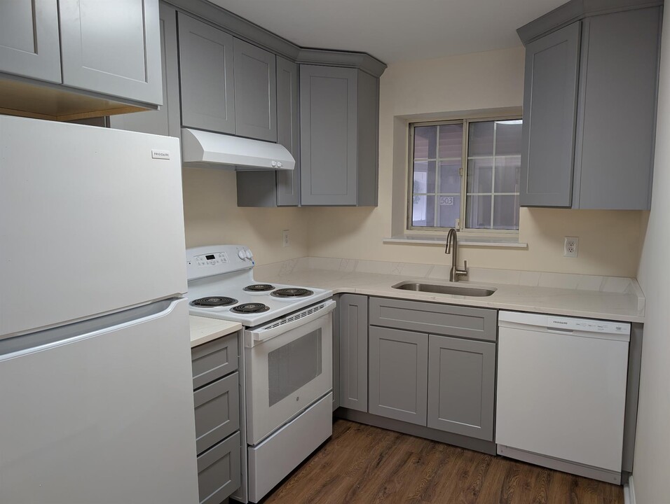 509 Fox Run Ln in Carmel, NY - Building Photo