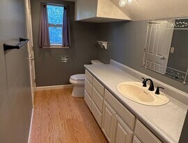 4121 Northwood Dr in Murphys, CA - Building Photo