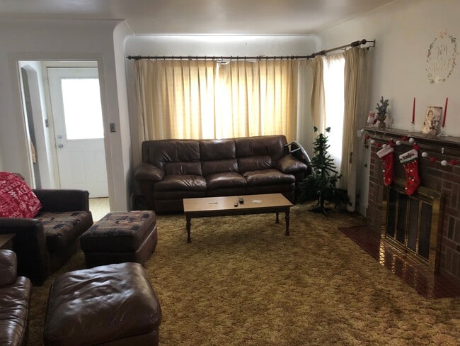 125 W Saint Marie St in Duluth, MN - Foto de edificio - Building Photo