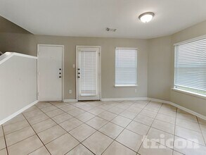 415 Remington Creek Dr in Houston, TX - Building Photo - Building Photo