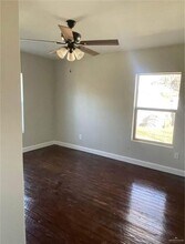 213 W Fay St in Edinburg, TX - Foto de edificio - Building Photo