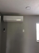 2016 NE 17th Ct-Unit -15 in Fort Lauderdale, FL - Building Photo - Building Photo