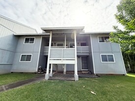 98-1455-1455 Kamahao St in Pearl City, HI - Building Photo