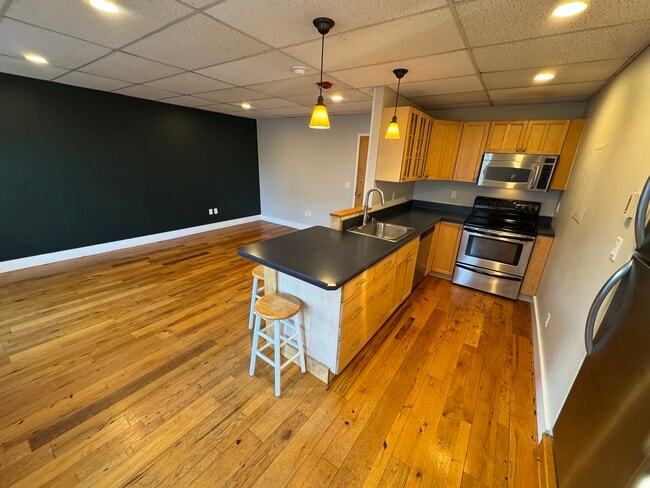 38 W Main St, Unit 3