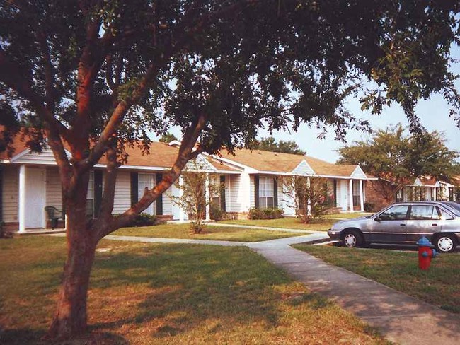 The Ridge at Mt. Dora in Mount Dora, FL - Foto de edificio - Building Photo