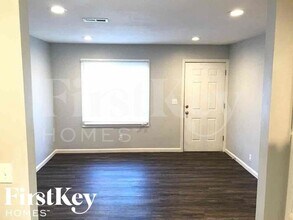 7020 NE 51st Terrace in Kansas City, MO - Building Photo - Building Photo