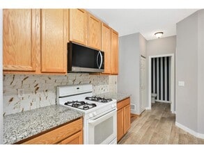 16872 90th Ct N in Osseo, MN - Building Photo - Building Photo