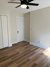 30 Nathaniel Blvd, Unit B in Delmar, NY - Foto de edificio - Building Photo