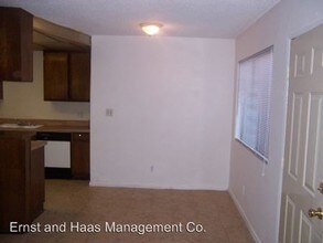 1170 E South St in Long Beach, CA - Building Photo - Building Photo