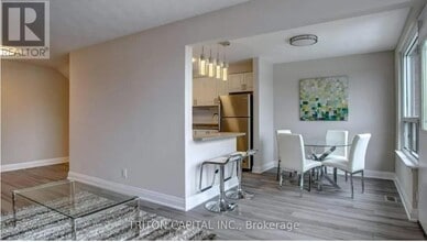 145 Elinor Ave in Toronto, ON - Building Photo - Building Photo