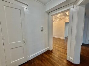 3532 Troost Ave in Kansas City, MO - Foto de edificio - Building Photo