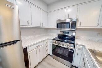 335 Railroad St in Knightdale, NC - Building Photo - Building Photo