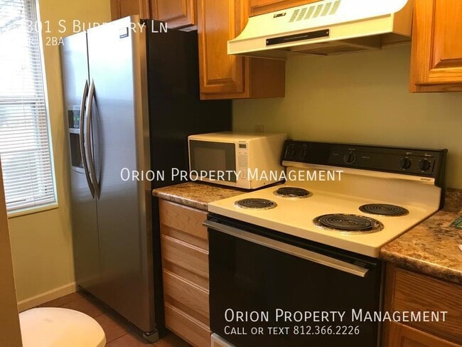 2301 S Burberry Ln in Bloomington, IN - Building Photo - Building Photo