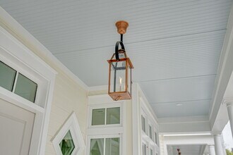 302 W 38th St in Savannah, GA - Building Photo - Building Photo